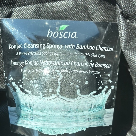 Boscia Bamboo Charcoal Cleansing Sponge - Picture 2 of 4